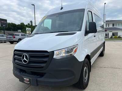 2024 Mercedes-Benz Sprinter, $49500. Photo 4