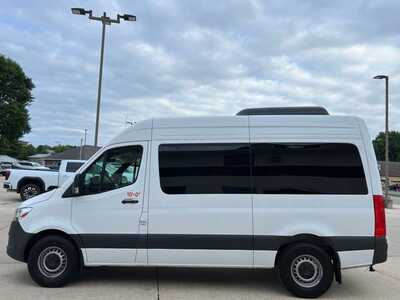 2024 Mercedes-Benz Sprinter, $49500. Photo 5