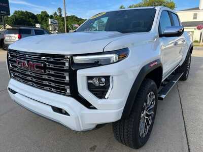 2026 GMC Canyon Crew Cab, $55660. Photo 4
