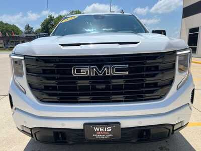 2026 GMC 1500 Crew Cab, $0. Photo 4