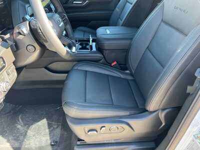 2026 GMC Yukon, $98010. Photo 12