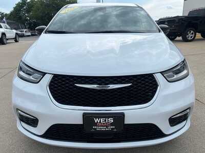 2026 Chrysler Pacifica, $31900. Photo 3