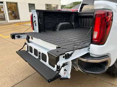2026 GMC 1500 Crew Cab, $68570. Photo 10