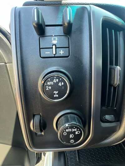 2016 GMC 1500 Crew Cab, $23000. Photo 12