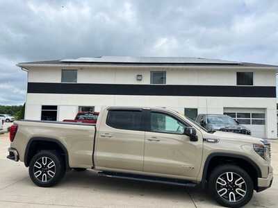 2022 GMC 1500 Crew Cab, $42900. Photo 1