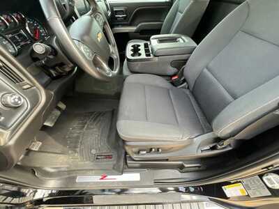 2018 Chevrolet 1500 Reg Cab, $32900. Photo 11