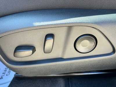2027 GMC Terrain, $39560. Photo 10