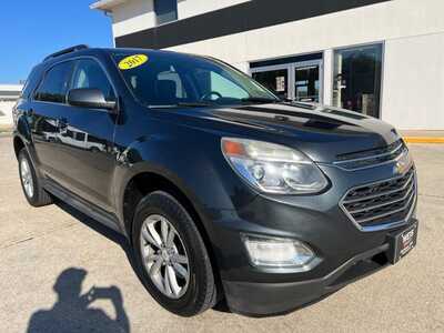 2017 Chevrolet Equinox, $7995. Photo 2