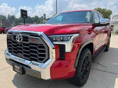 2023 Toyota Tundra Crew Cab, $49900. Photo 4