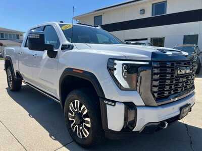 2024 GMC 3500 Crew Cab, $0. Photo 2