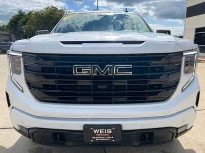 2026 GMC 1500 Crew Cab, $0. Photo 3