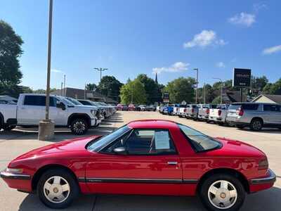 1989 Buick Reatta, $14500. Photo 5