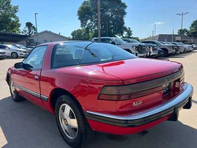 1989 Buick Reatta, $14500. Photo 6
