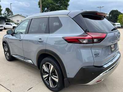 2022 Nissan Rogue, $20995. Photo 6
