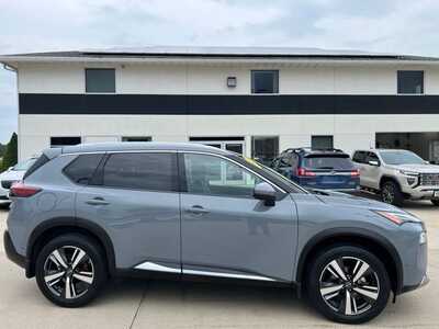 2022 Nissan Rogue, $20995. Photo 1