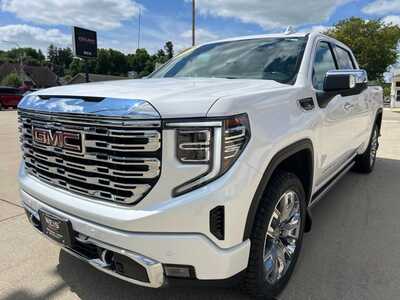 2023 GMC 1500 Crew Cab, $49800. Photo 4