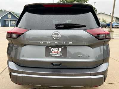 2026 Nissan Rogue, $31400. Photo 7