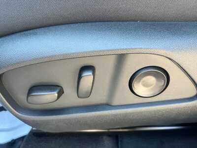 2027 GMC Terrain, $42845. Photo 10