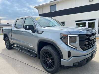 2026 GMC 1500 Crew Cab, $68520. Photo 2