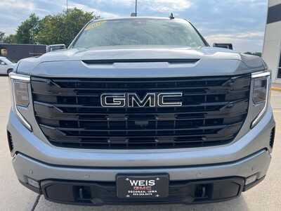 2026 GMC 1500 Crew Cab, $68520. Photo 3
