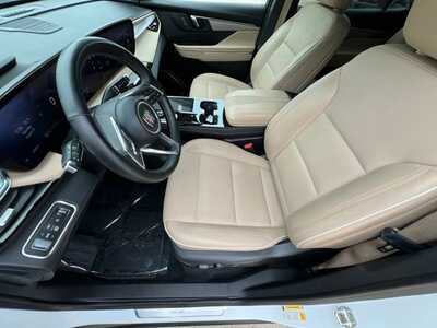 2025 Buick Enclave, $37900. Photo 11