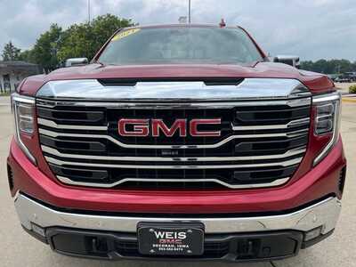 2024 GMC 1500 Crew Cab, $43500. Photo 3