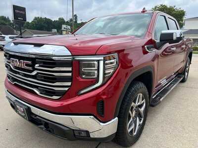 2024 GMC 1500 Crew Cab, $43500. Photo 4