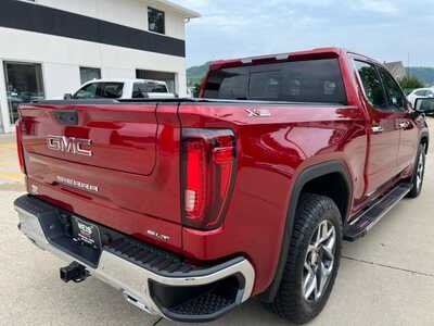 2024 GMC 1500 Crew Cab, $43500. Photo 8