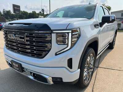 2026 GMC 1500 Crew Cab, $88770. Photo 4