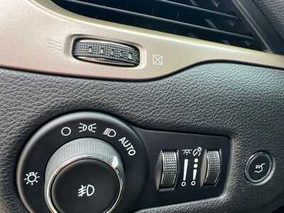 2018 Jeep Cherokee, $0. Photo 12