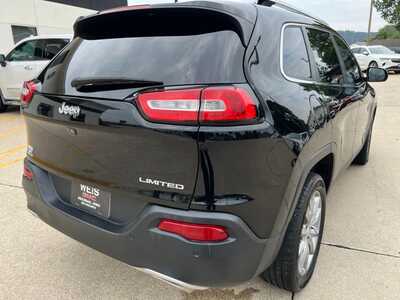 2018 Jeep Cherokee, $0. Photo 8