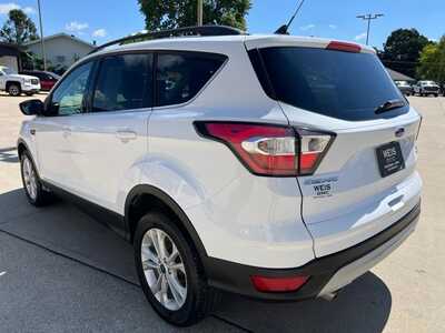 2018 Ford Escape, $14900. Photo 6