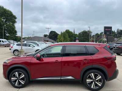 2023 Nissan Rogue, $23900. Photo 5