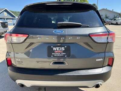 2020 Ford Escape, $12200. Photo 7