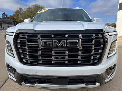 2027 GMC Yukon, $109465. Photo 3