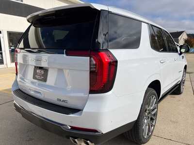 2027 GMC Yukon, $109465. Photo 8