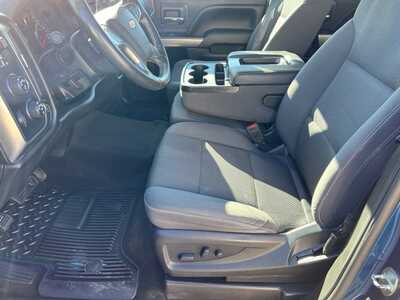 2018 Chevrolet 1500 Ext Cab, $20900. Photo 11
