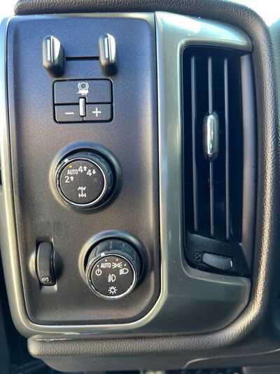 2018 Chevrolet 1500 Ext Cab, $20900. Photo 12