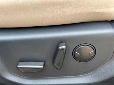 2022 Ford Expedition, $33700. Photo 10