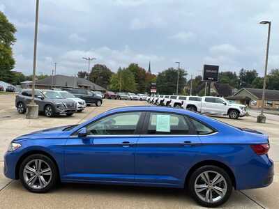 2024 Volkswagen Jetta, $19300. Photo 5
