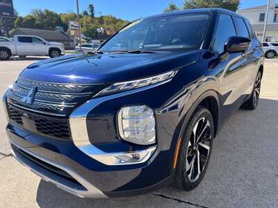 2024 Mitsubishi Outlander, $22300. Photo 4