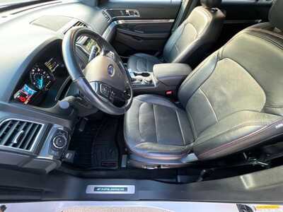 2018 Ford Explorer, $20400. Photo 11
