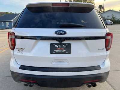 2018 Ford Explorer, $20400. Photo 7