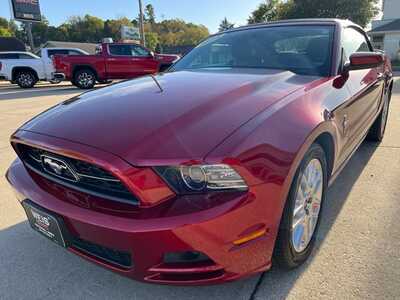 2014 Ford Mustang, $0. Photo 6