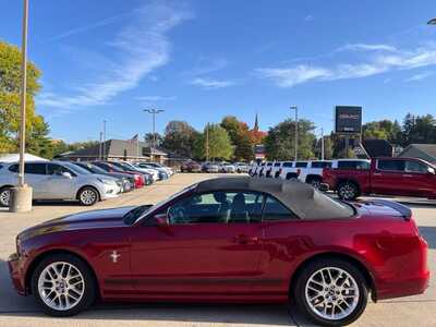 2014 Ford Mustang, $0. Photo 8