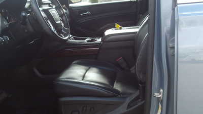 2016 GMC Yukon, $18500. Photo 5