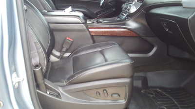2016 GMC Yukon, $18500. Photo 6