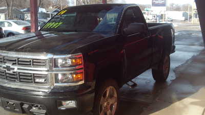 2014 Chevrolet 1500 Reg Cab, $19995. Photo 3