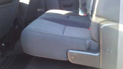 2011 Chevrolet 2500 Crew Cab, $29998. Photo 6