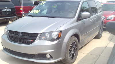 2015 Dodge Caravan, Grand, $6495. Photo 1